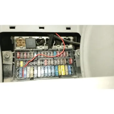 2001 Polo hatchback sigorta tabablası