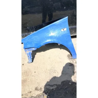 Polo hb sol ön çamurluk mavi renk 2000 2001 model