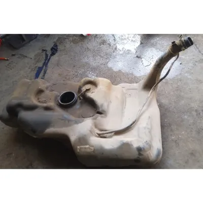 Volkswagen Transporter T4 2.4 2.5 tdı yakıt deposu çıkma orjinal