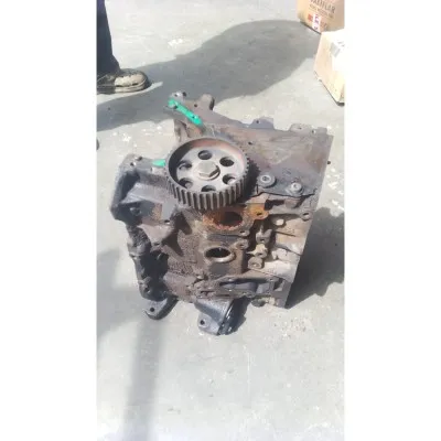 Volkswagen Passat B5 1.8 apt motor çıkma orjinal boş blok