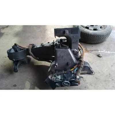 96-00 model Volkswagen Polo Hatchback 1.9 dizel çıkma orjinal kalorifer kutusu klimasız tip