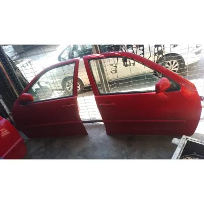 97-00 model Seat Cordoba sağ sol ön kapı çıkma orjinal kırmızı renk hatasız