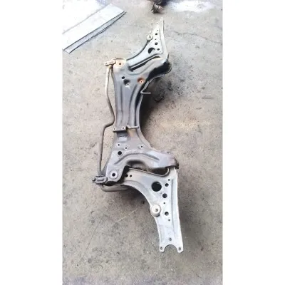 96-01 model Volkswagen Polo Hatchback ön motor traversi çıkma orjinal
