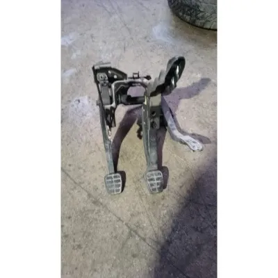 96-00 model Volkswagen Polo Hatchback 1.9 dizel pedal takımı çıkma orjinal