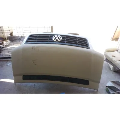 Volkswagen Volt LT 35 çıkma orjinal ön motor kaput beyaz renk hatasız