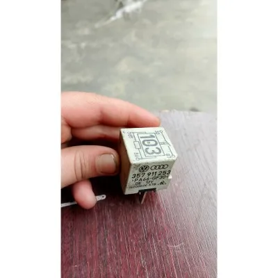Isıtma Rölesi 103 Nolu Röle Transporter 1995-2002 Caddy 1997-2003 