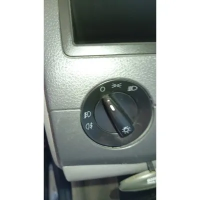 Volkswagen Transporter T5 çıkma orijinal far anahtarı