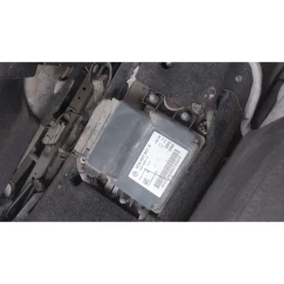 Passat B6 el fren beyni 3c8907801a