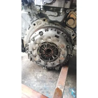 Volkswagen Transporter T5 2.5 TDI 130'Luk çıkma orjinal baskı balata volant seti Luk marka