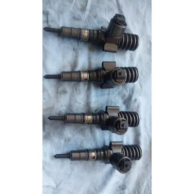 03g130073g Bosch enjektör 0414720404 Audi A6 C6 2.0 tdı bre blb çıkma test edilmiş sağlam orjinal enjektör takımı