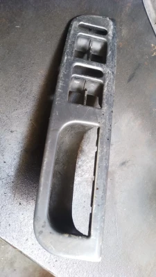 Volkswagen Passat B5 sol kapı tutamağı çıkma orjinal 3B1867171C