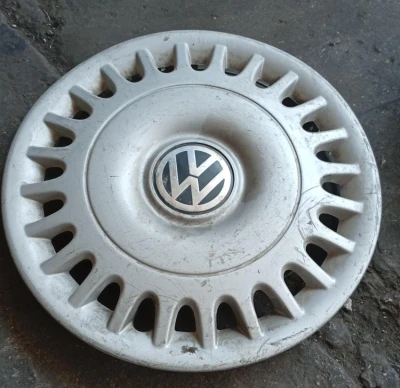 Volkswagen  Transporter - Caravelle T4 R15 jant   göbeği/kapağı   /trimi 7D0601147A ÇIKMA ORJİNAL