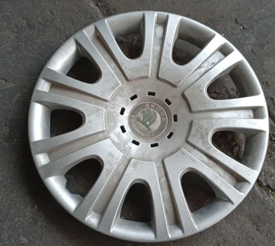 Jant kapağı ŠKODA Octavia 2004 2013 1Z0601147E ÇIKMA ORJİNAL