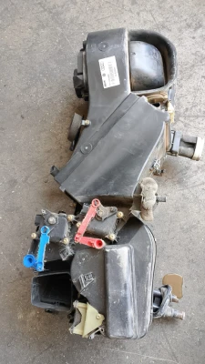 Volkswagen Passat b5.5 kalorifer kutusu çıkma orijinal 2001-2005 8D1820005N