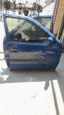 98 model Polo hatchback sağ ön kapı çıkma orijinal hatasız lacivert renk