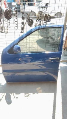 98 model Volkswagen Polo Hatchback sol ön kapı çıkma orijinal hatasız lacivert renk