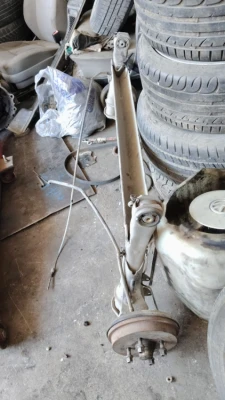 98 model Volkswagen Polo Hatchback arka dingil çıkma orjinal