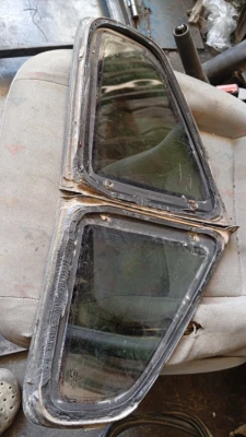 Volkswagen Passat B5 Passat B5.5 çıkma orijinal sağ sol kelebek camları arka