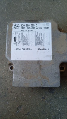 Volkswagen Passat b5.5 çıkma orijinal airbag ile 1C0909605c İndex : 03 vw61K