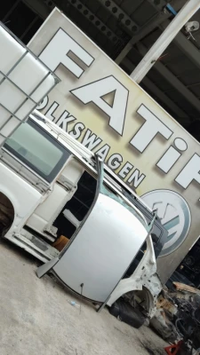 2000-2005 model Volkswagen Bora gümüş gri direklerden kesme tavan çıkma orjinal