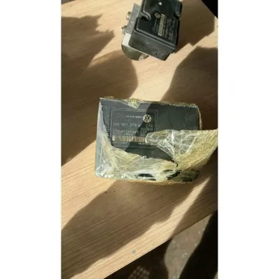 VW Volkswagen Golf Bora  Seat Leon Skoda Octavia Audi A3 1C0907379K / 1C0 907 379 K