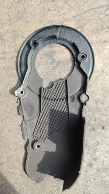 09-18 model Audi Q5 2.0 TDI CGL Quattro motor triger alt kapağı çıkma orjinal 03L109147D