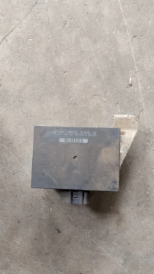 Volkswagen Bora çıkma orijinal Konfor beyni 1J0959799Q