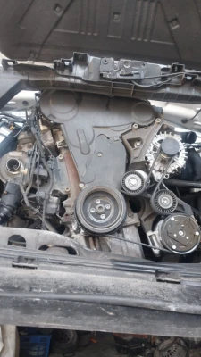 Audi Q5 cgl motor turbo şarj klima çıkma parçaları