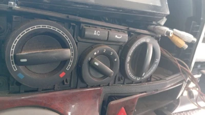 Volkswagen Transporter T5 2004 2009 model çıkma orijinal klima kontrol paneli TELLİ