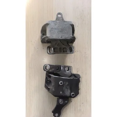 Volkswagen Bora sağ sol motor şanzıman takozları  1j0199262bf 1j0199555