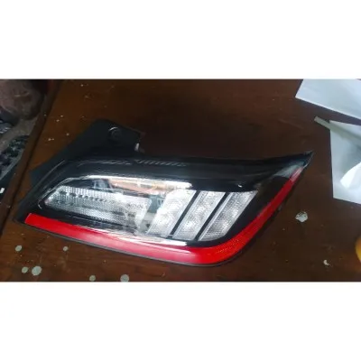 Hyundai kona sağ arka stop lambası yeni orjinal