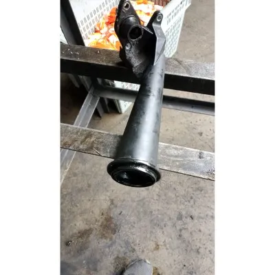 Volkswagen Transporter T4 2.5 TDI yağ dolum borusu