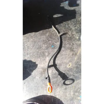 Volkswagen Transporter T5 1.9 tdı çıkma orjinal yağ çubuk borusu ve yağ çubuğu