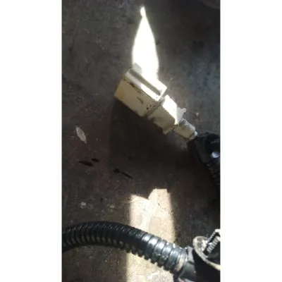 Volkswagen Transporter T5 1.9 tdı çıkma orjinal eksantrik devir sensörü