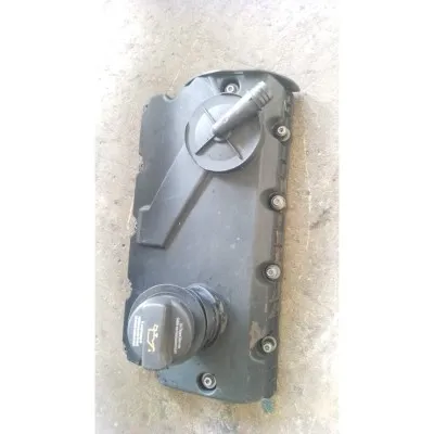 Volkswagen Transporter T5 1.9 tdı çıkma orjinal motor kilbitör kapağı 038103469