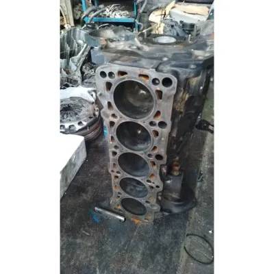 Volkswagen volt LT 35 2.5 tdı 5 silindir çıkma orjinal motor bloğu