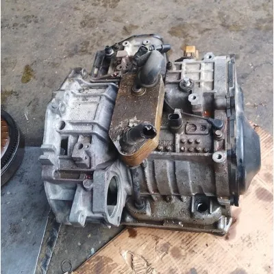 Volkswagen Bora 1.6 FDH kodlu çıkma orjinal otomatik şanzıman