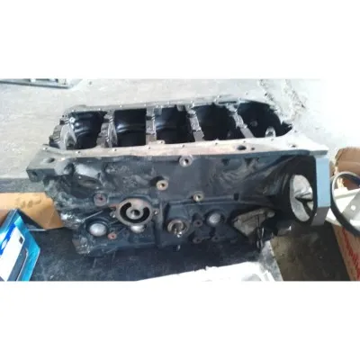 Volkswagen crafter 2.5 tdı 5 silindir çıkma orjinal motor bloğu