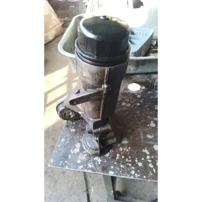 Volkswagen crafter 2.5 tdı çıkma orjinal yağ filtre kütüğü ve yağ filtresi 038115466