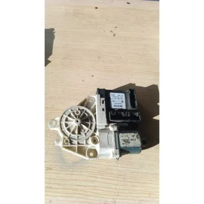 1K5837401JVW JETTA Ön Sol Cam Kaldırma Motoru